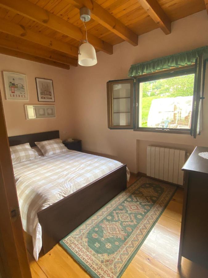 Casa Luisa Biedes, Pilona Villa Infiesto Eksteriør bilde