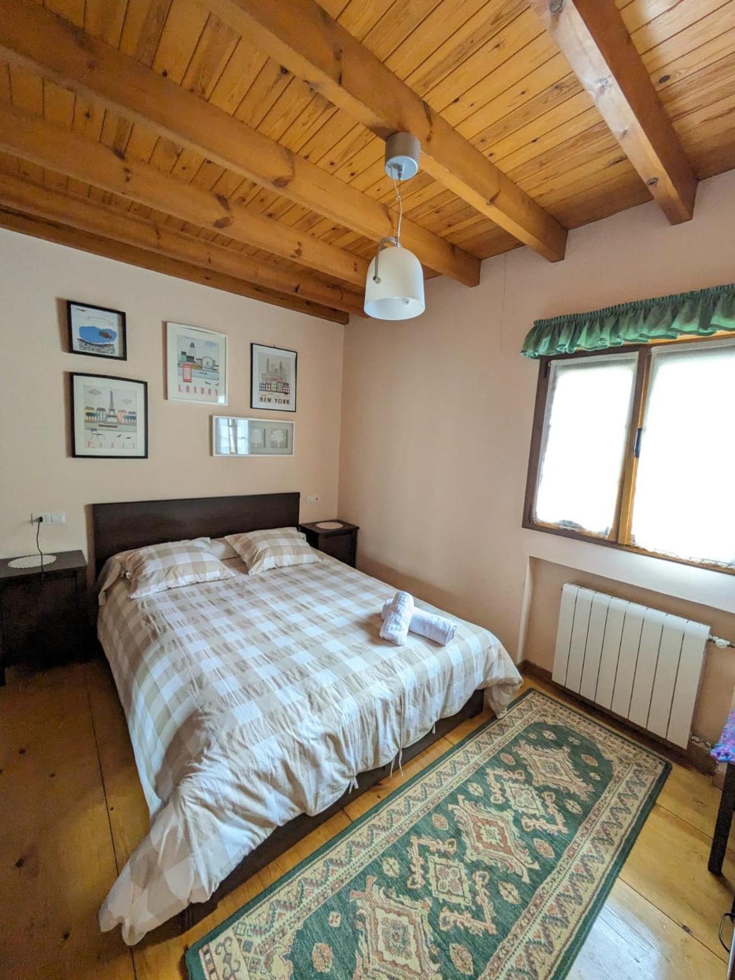 Casa Luisa Biedes, Pilona Villa Infiesto Eksteriør bilde